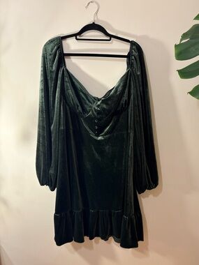 Cider Dark Green Velvet Long Sleeve Ruffle-Hem Dress